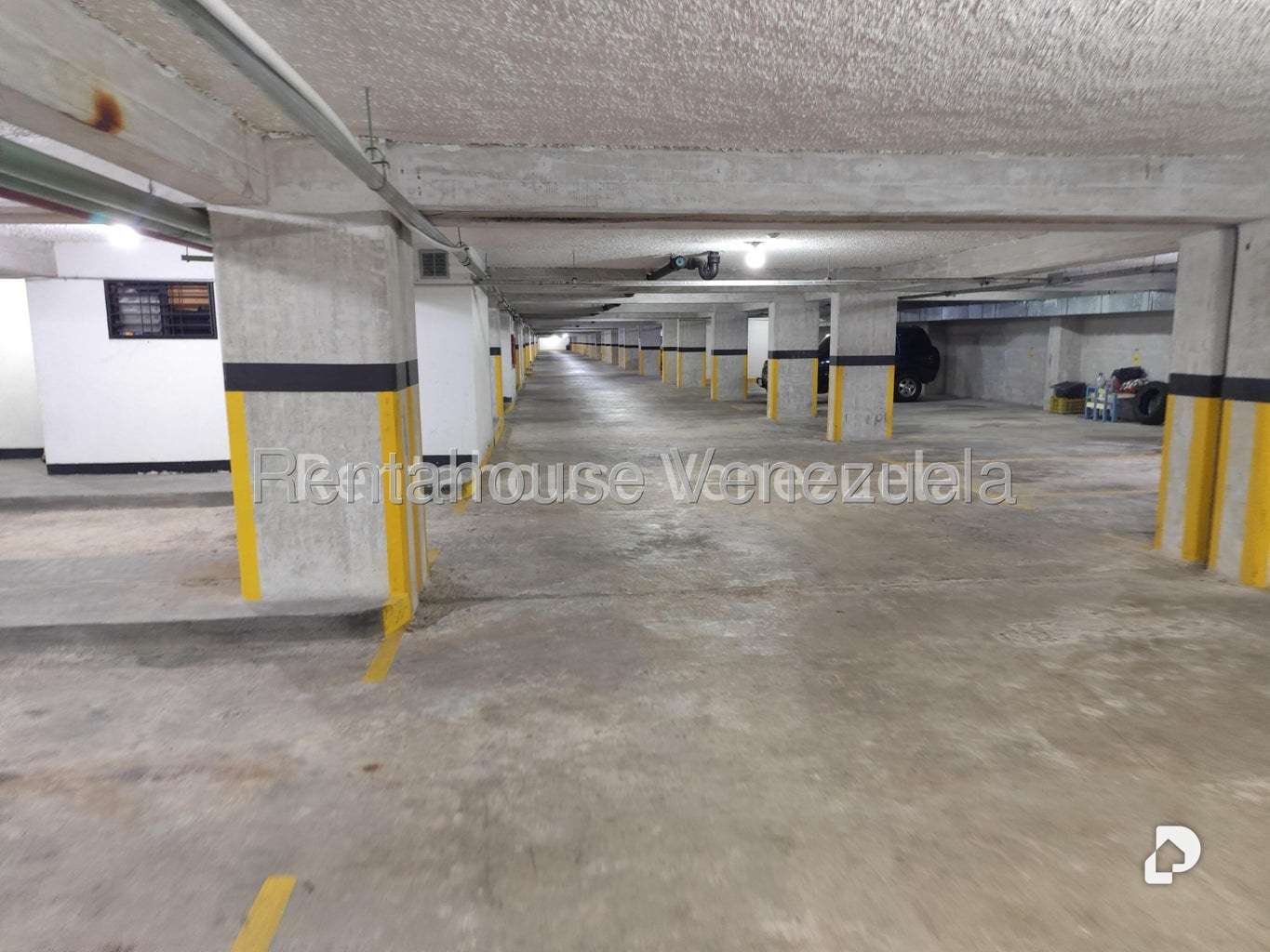 Apartment in Lomas de La Lagunita, Caracas – 57