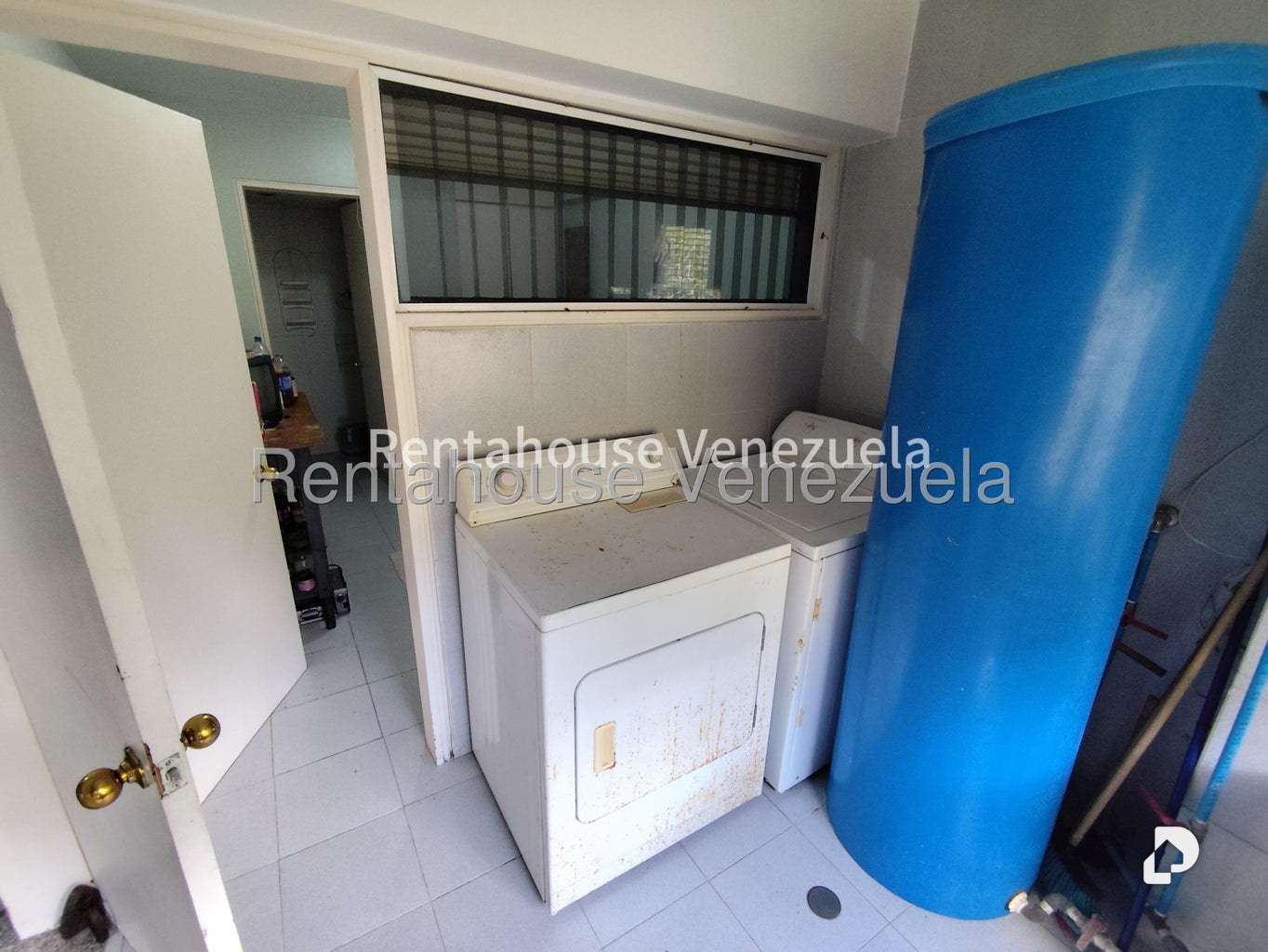 Apartment in Lomas de La Lagunita, Caracas – 32