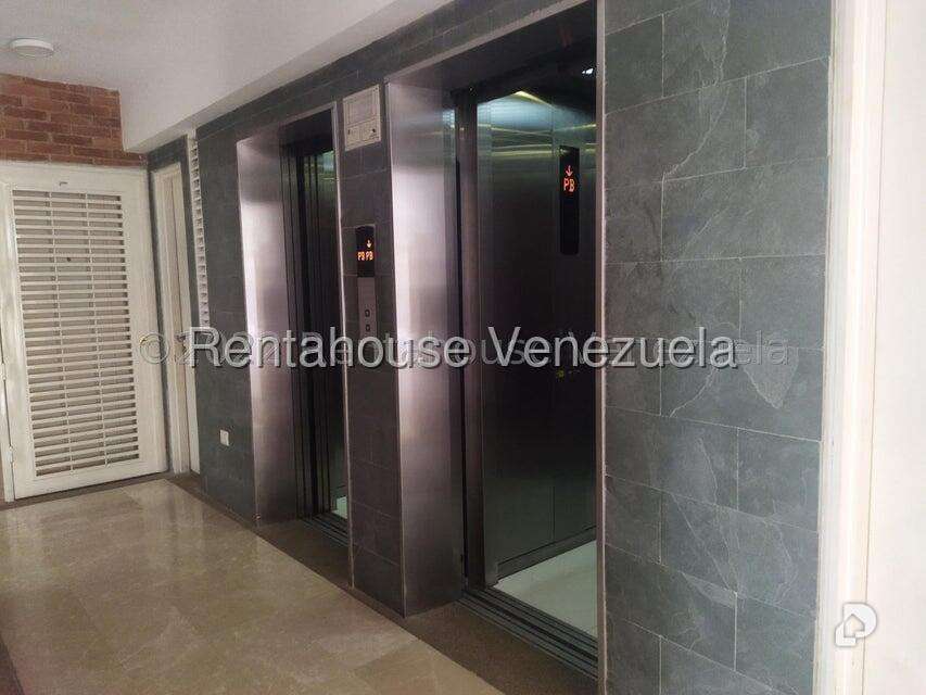 Apartamento en Campo Alegre, Caracas – 4
