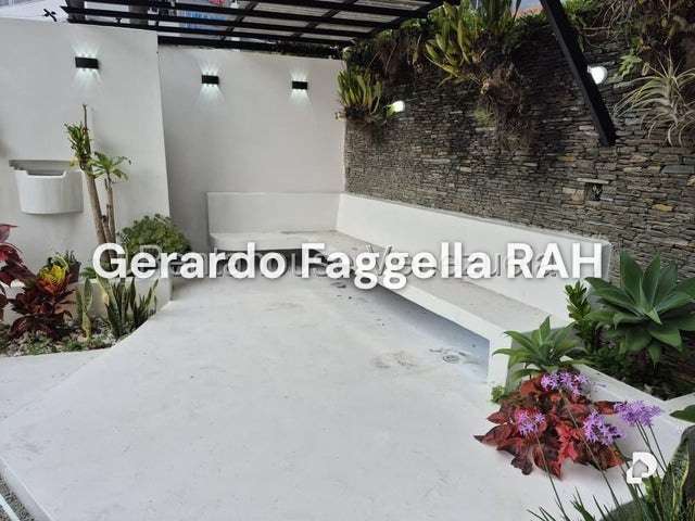 Apartamento en La Boyera, Caracas – 2