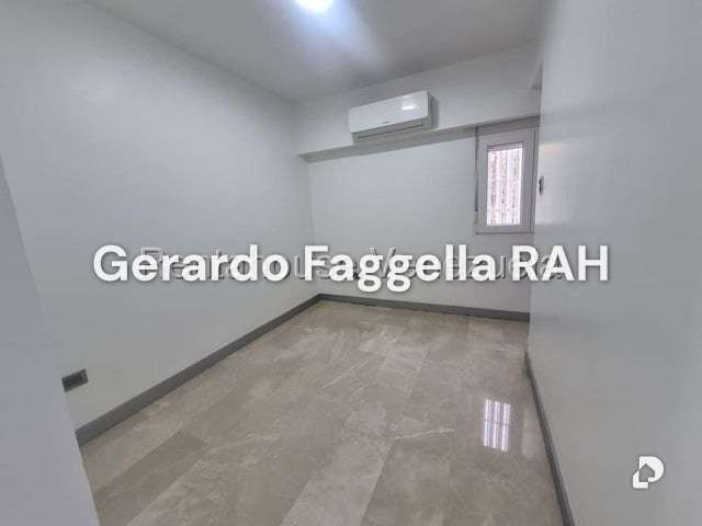 Apartamento en La Boyera, Caracas – 13