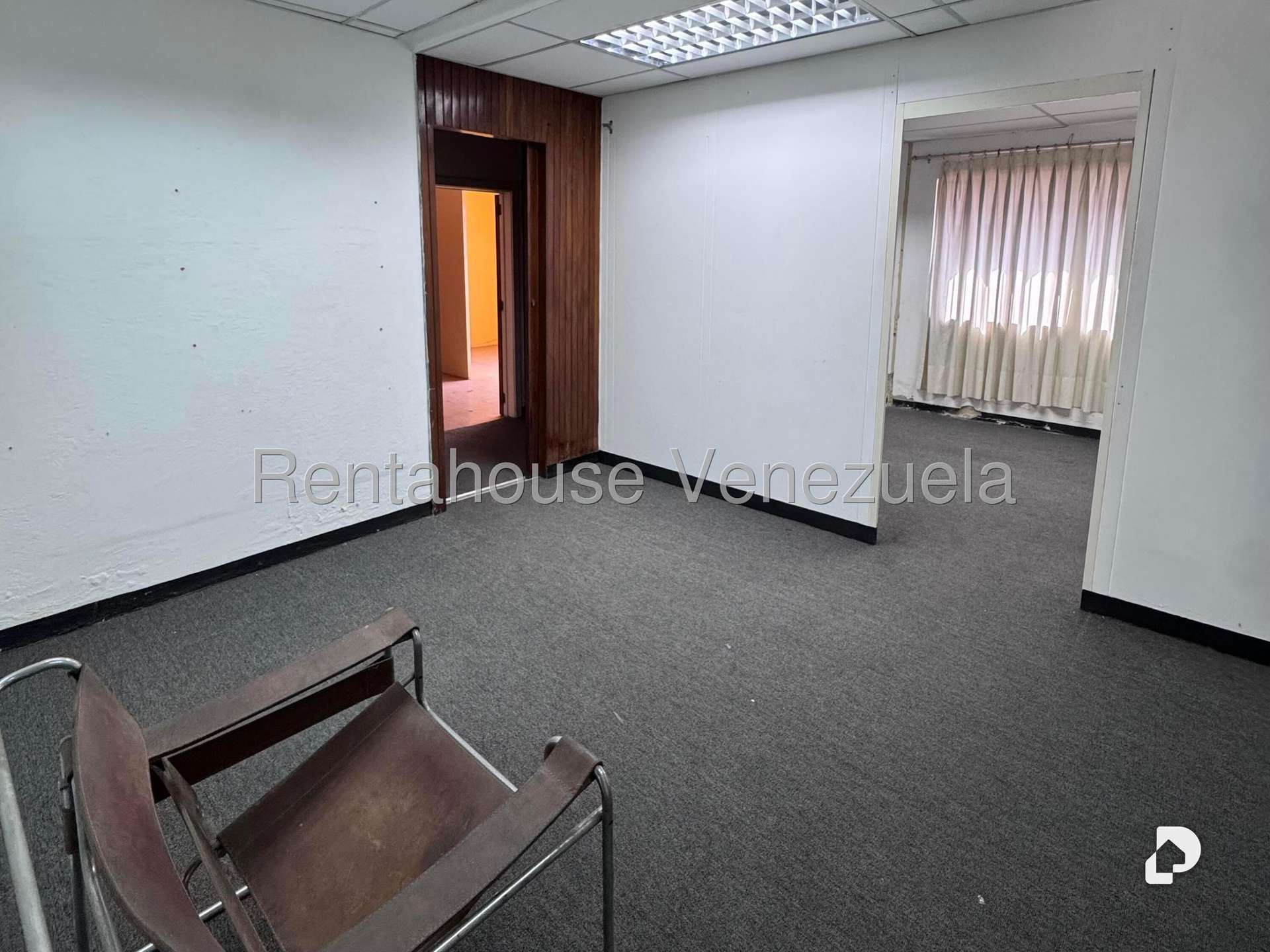 Edificio en Centro, Caracas – 23