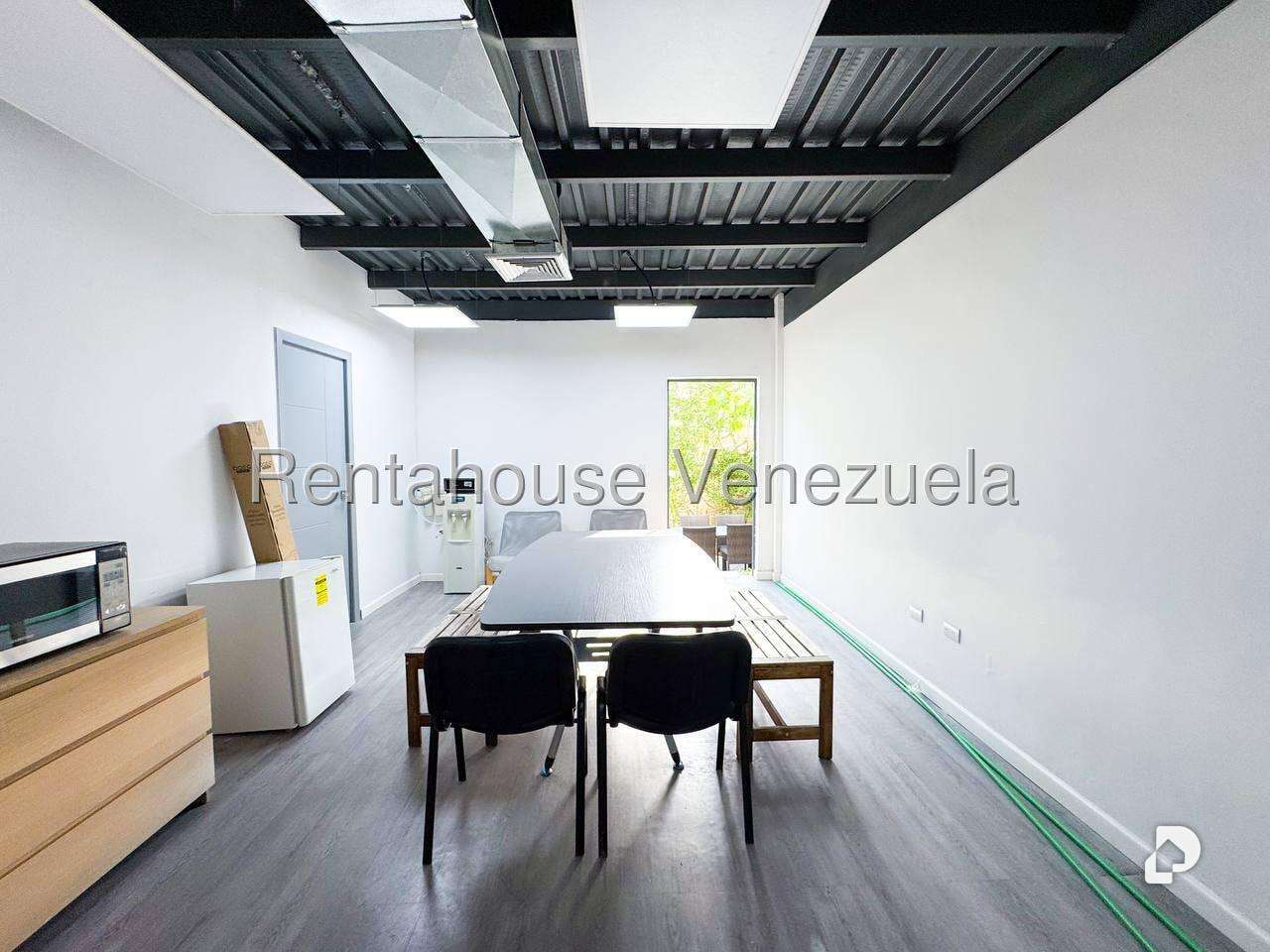 Galpón en La Unión, Caracas – 54