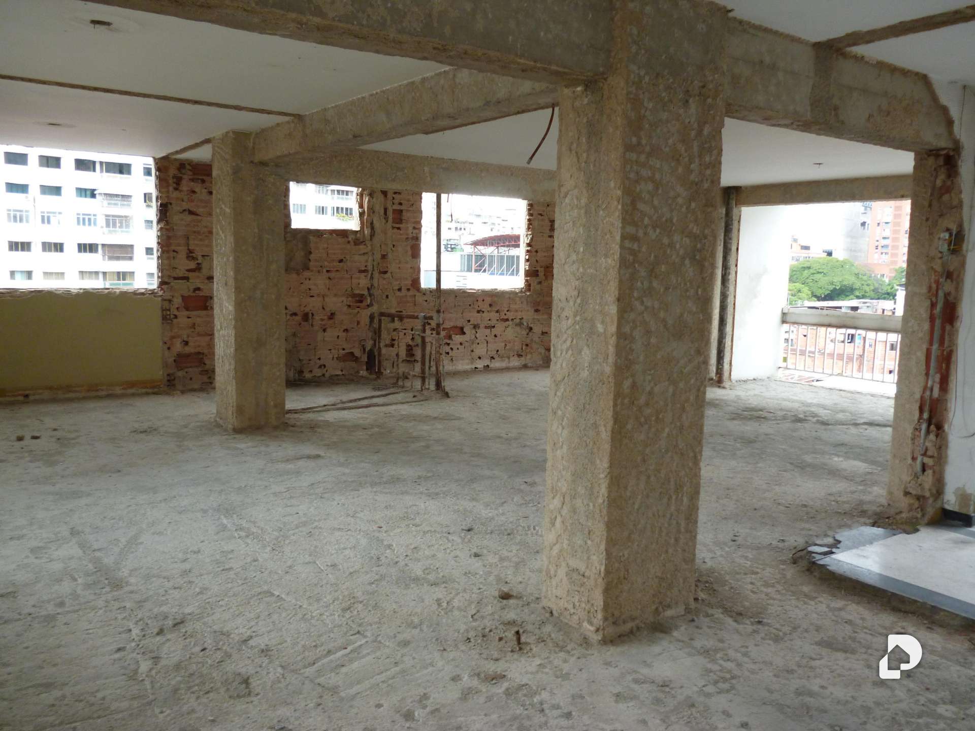 Edificio en Altamira Sur, Caracas – 14