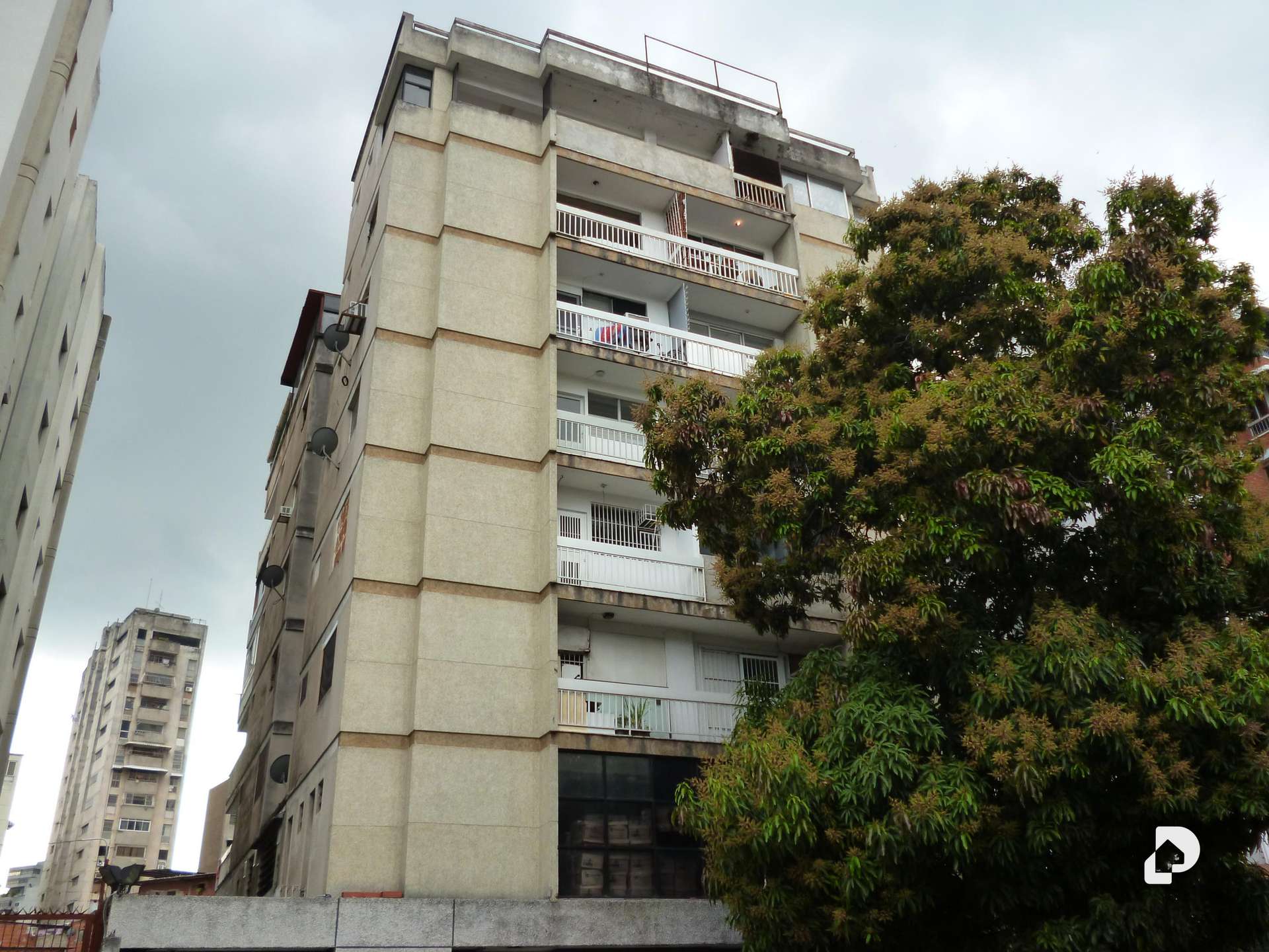 Edificio en Altamira Sur, Caracas – 1