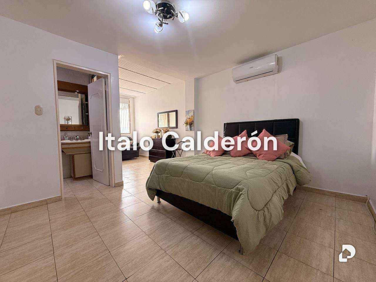 Apartment in Los Caobos, Caracas – 12