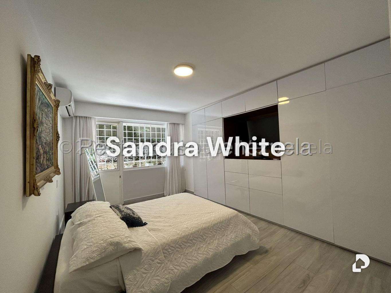 Apartamento en San Román. 27-3893, Caracas – 10