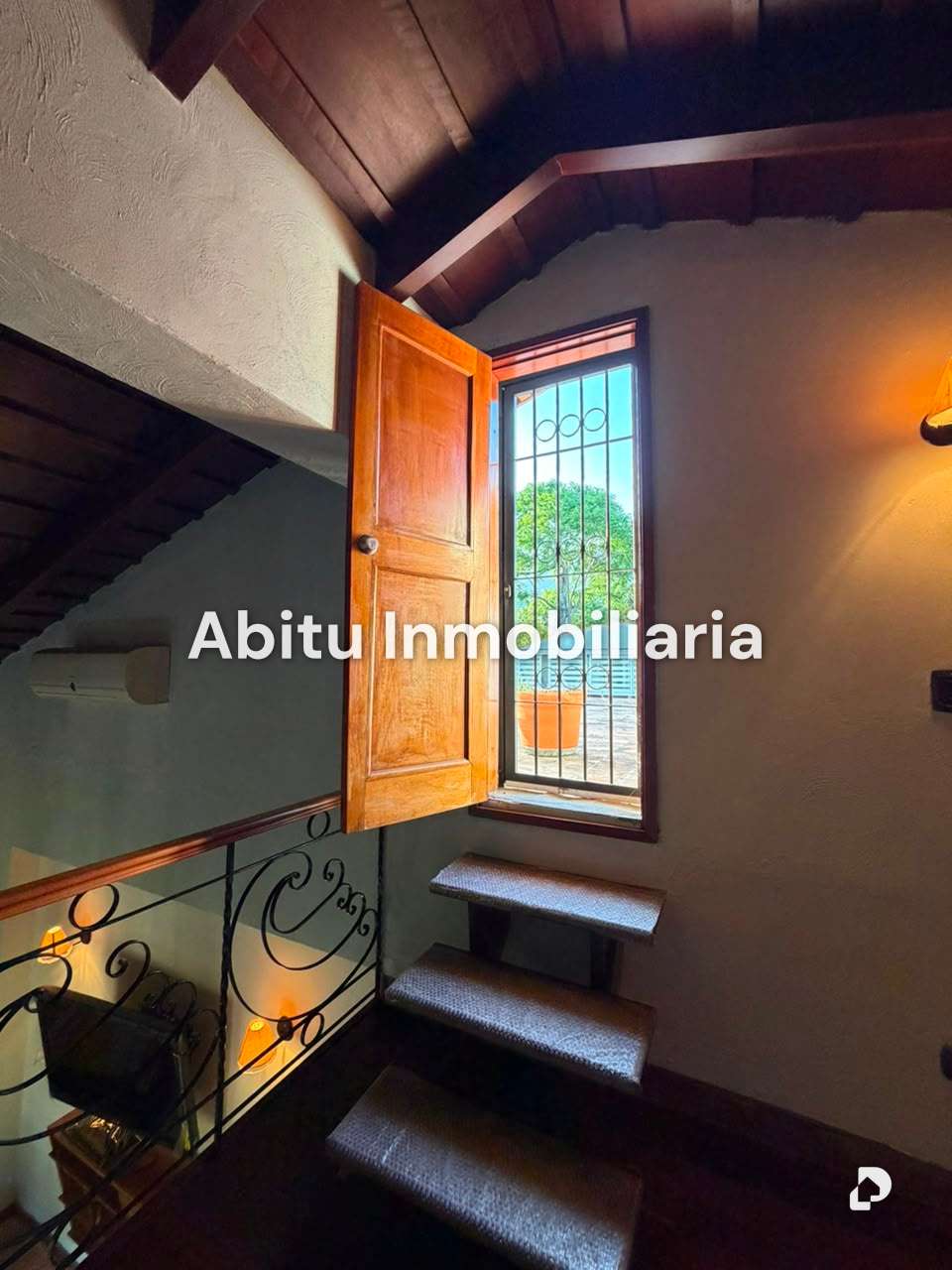 Casa en La Floresta, Caracas – 13