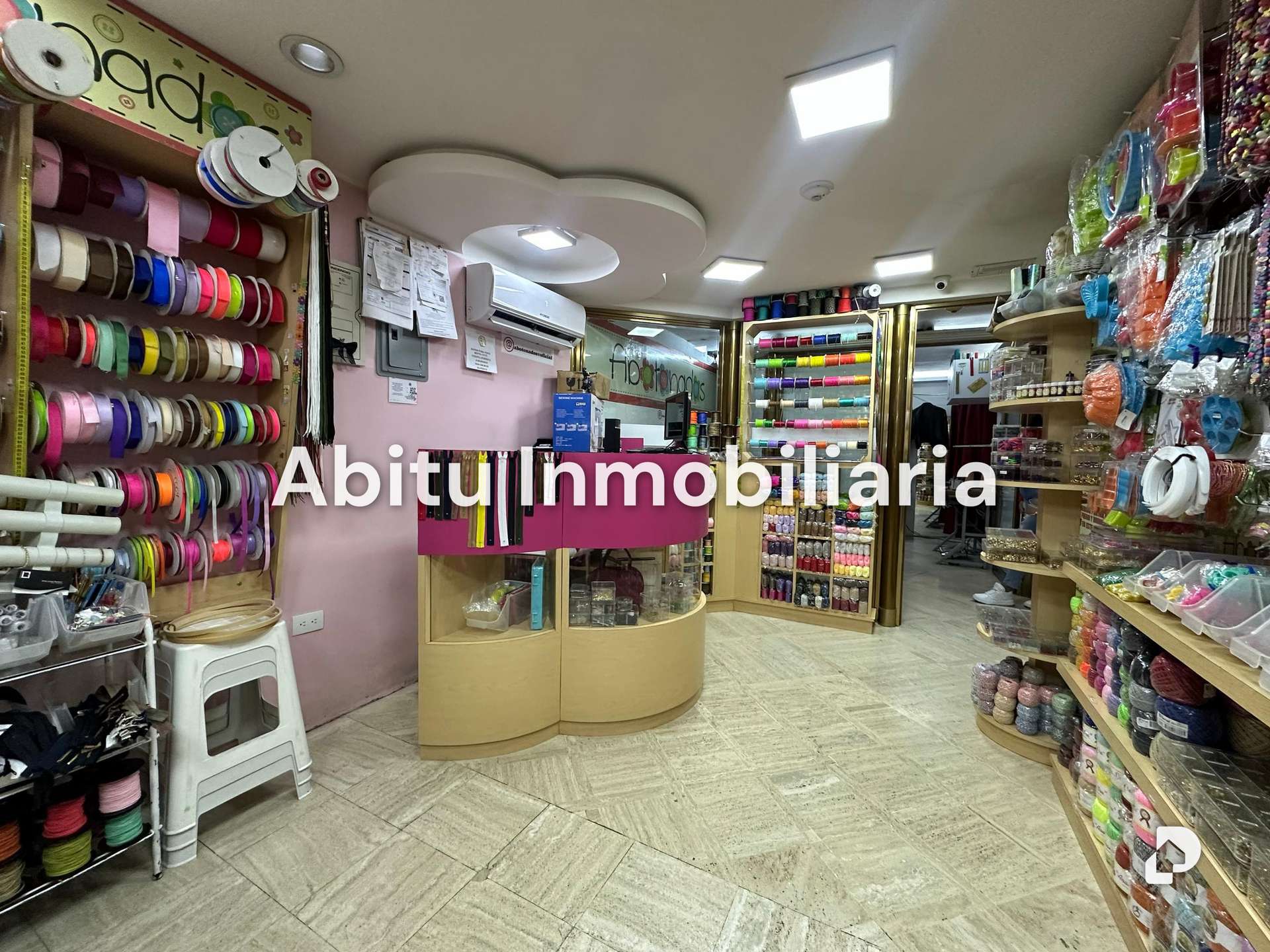 Local comercial en Chuao, Caracas – 4