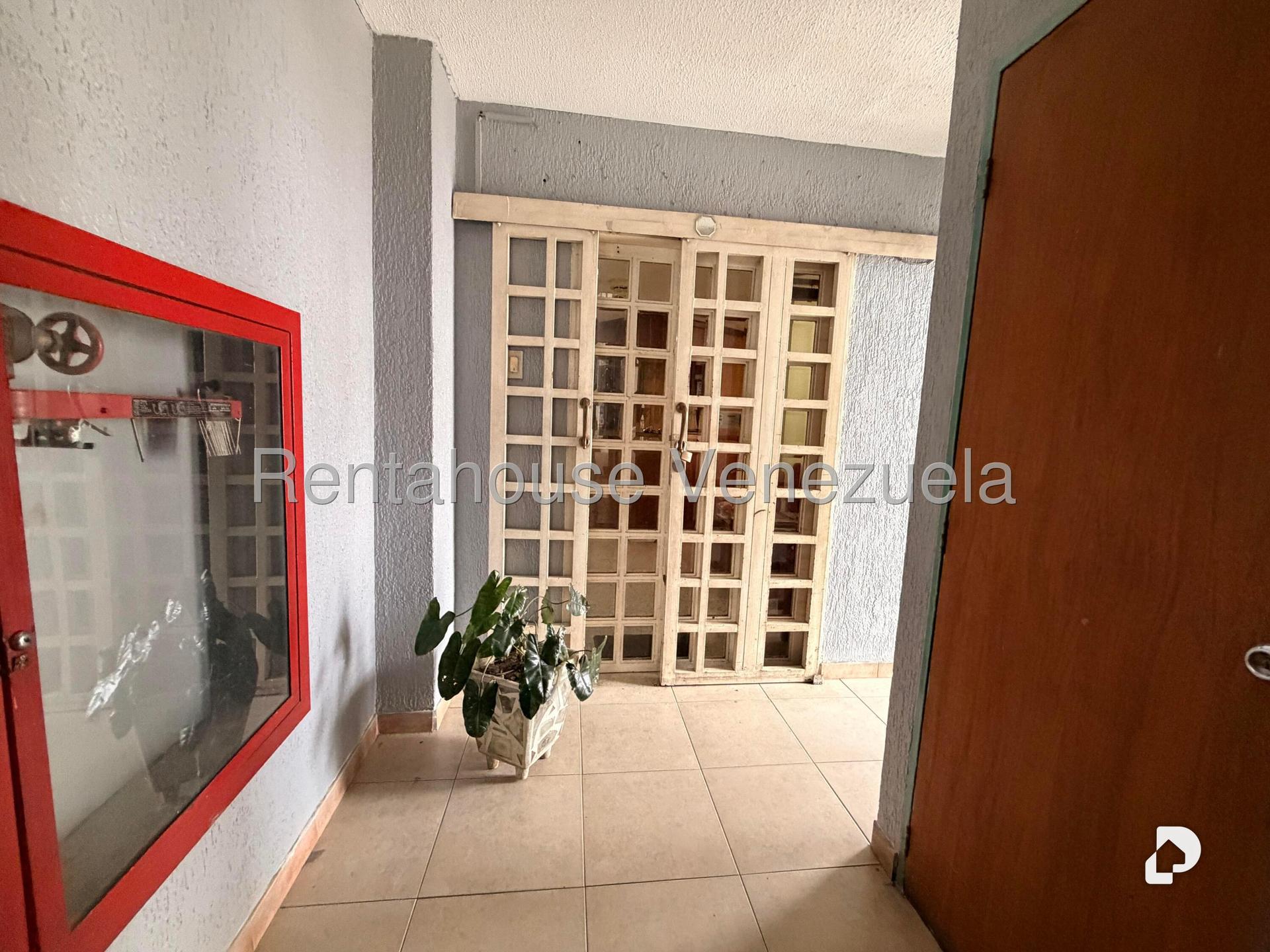 Local comercial en Bello Monte, Caracas – 2