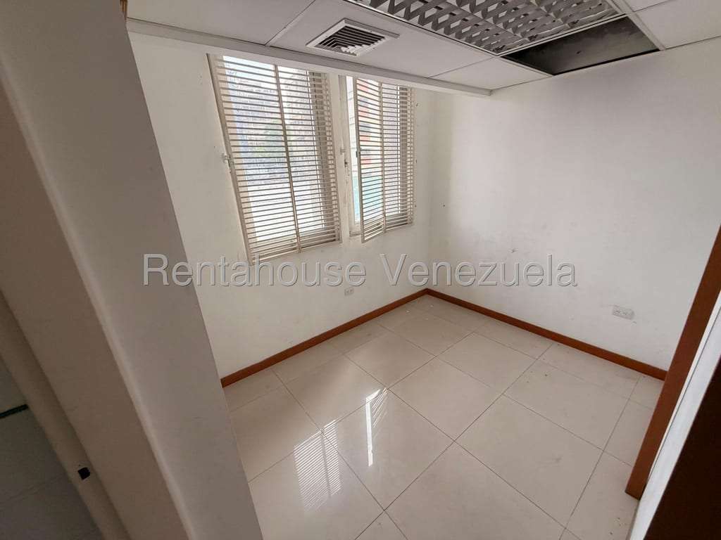 Local comercial en Bello Monte, Caracas