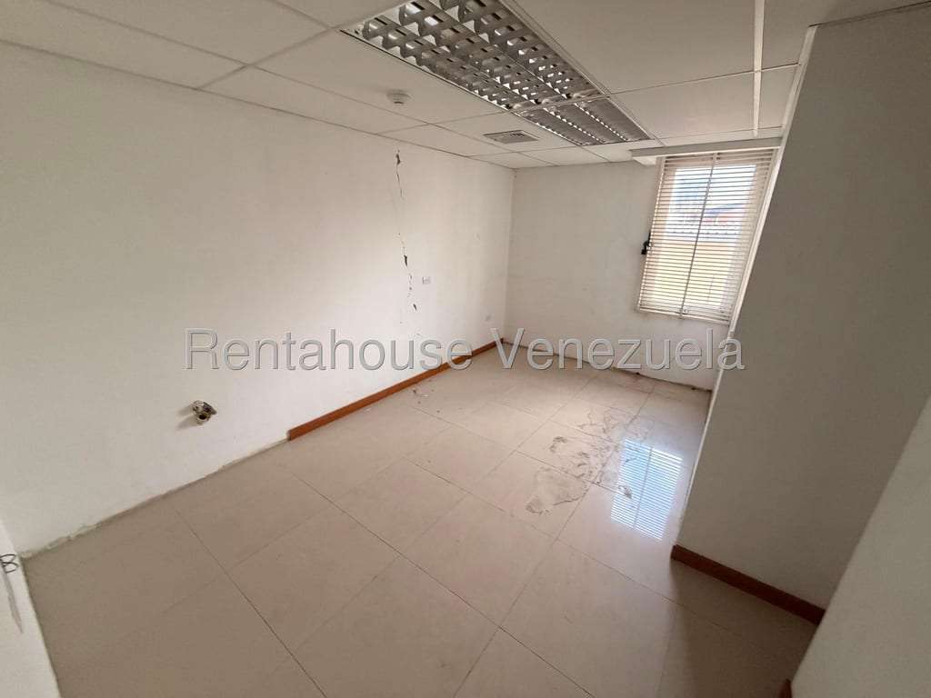 Local comercial en Bello Monte, Caracas