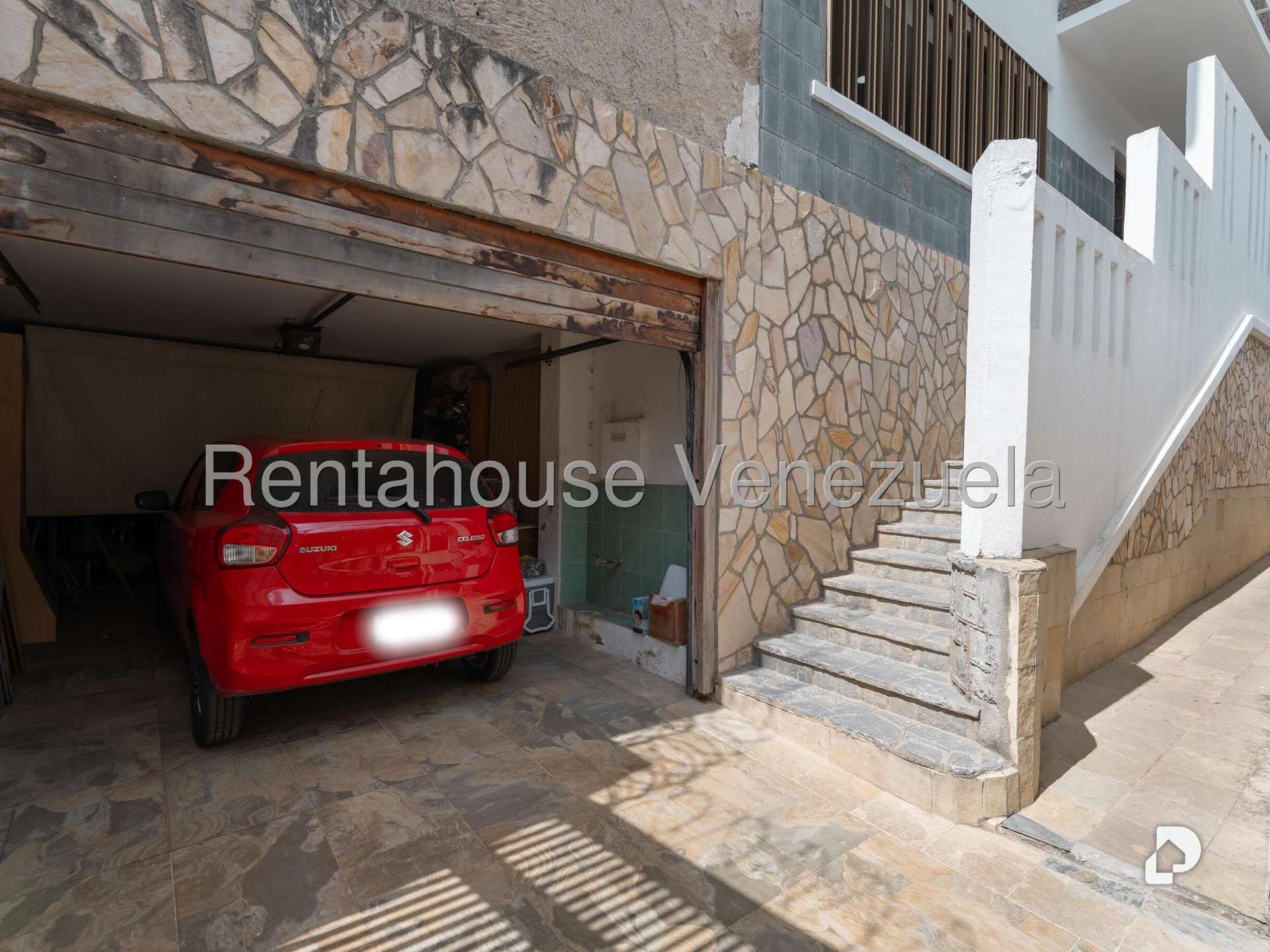 Casa en Alta Florida, Caracas – 34