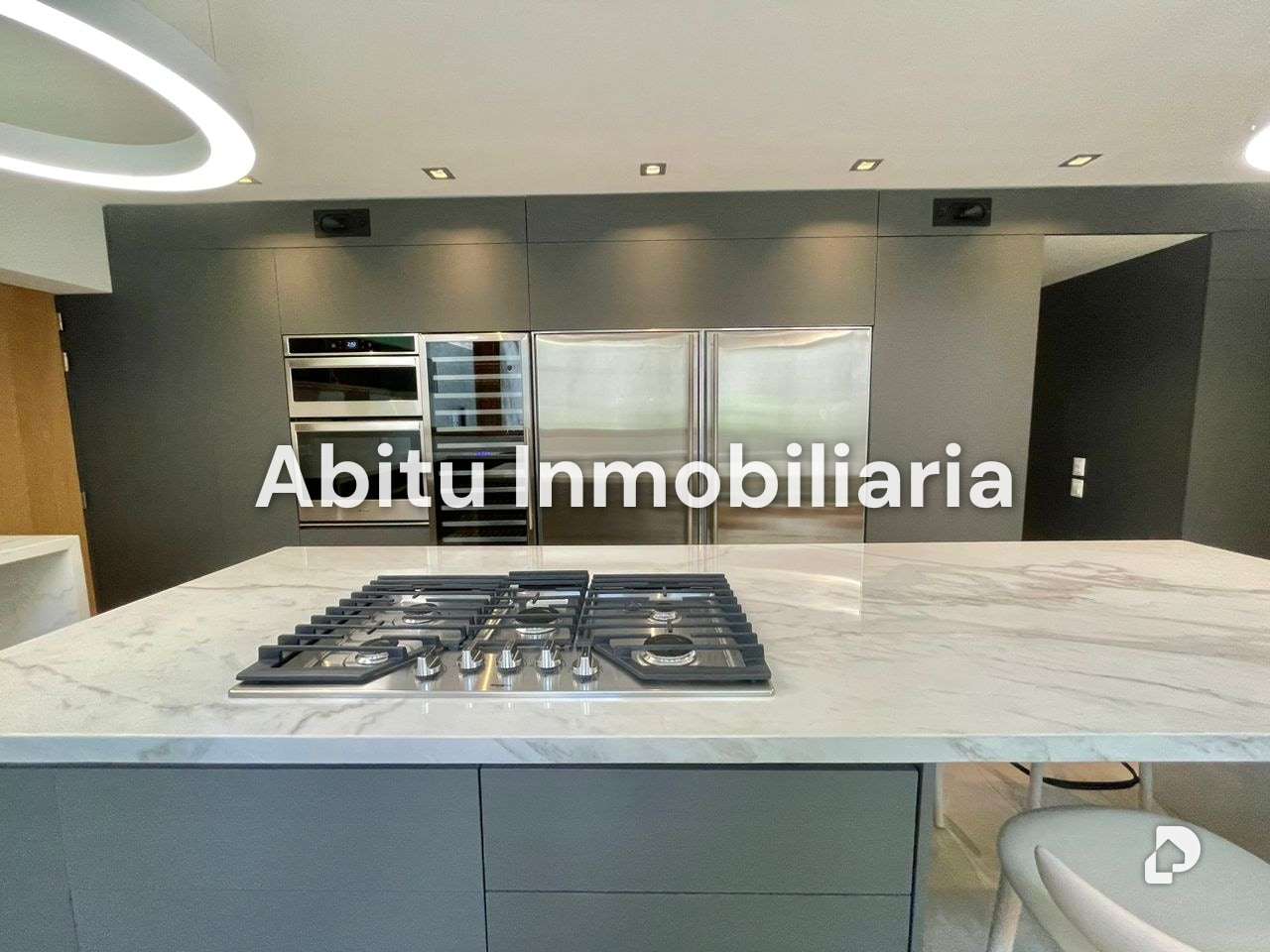 Casa en Altamira, Caracas – 8