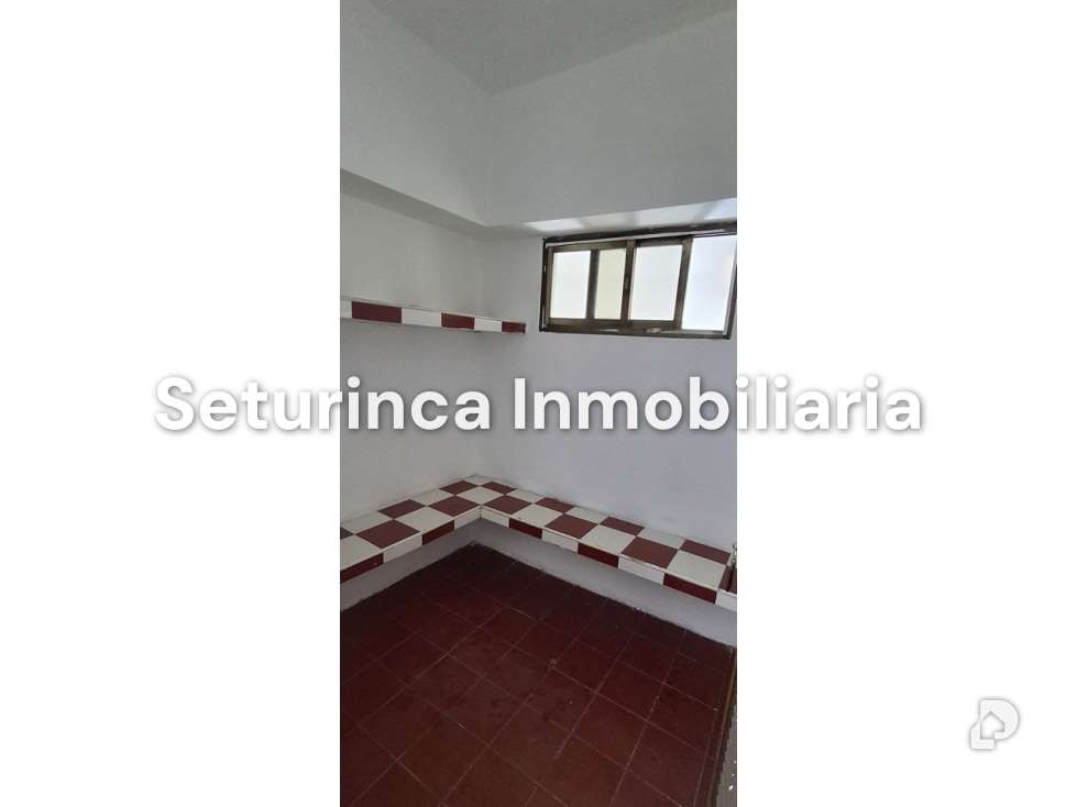 Casa en Alta Florida, Caracas – 54