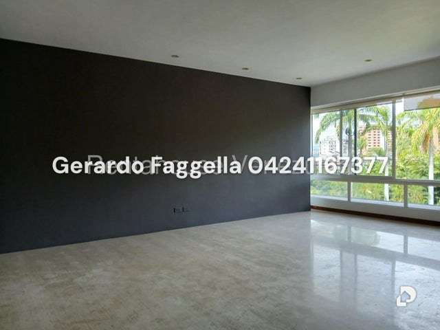 Apartamento en Los Chorros, Caracas – 2