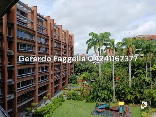 Apartamento en Los Chorros, Caracas – 1