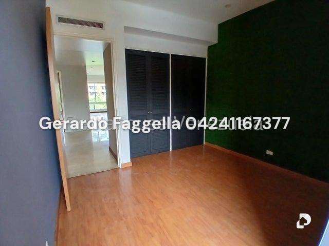 Apartamento en Los Chorros, Caracas – 3