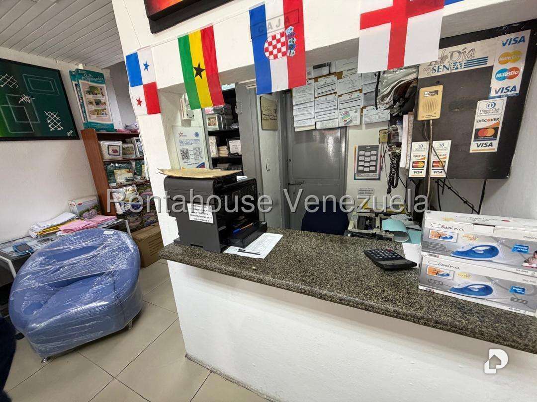 Local comercial en Sabana Grande, Caracas – 24