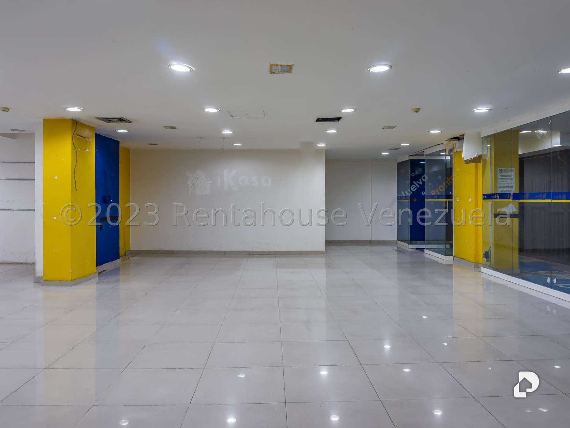 Local comercial en Parroquia Santa Teresa, Caracas – 12