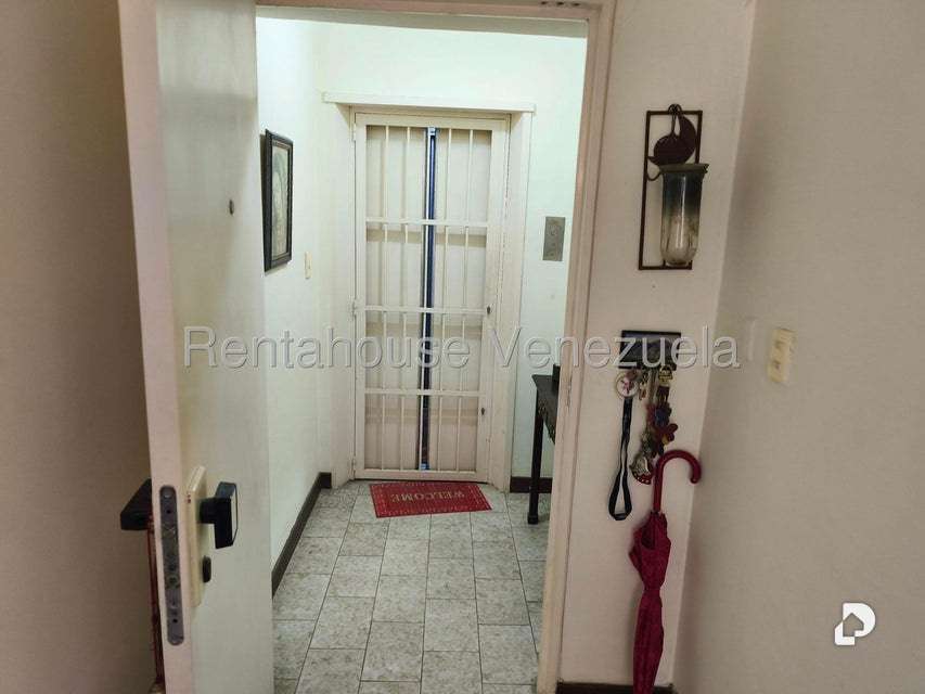 Apartamento en Los Naranjos (del Cafetal), Caracas – 2