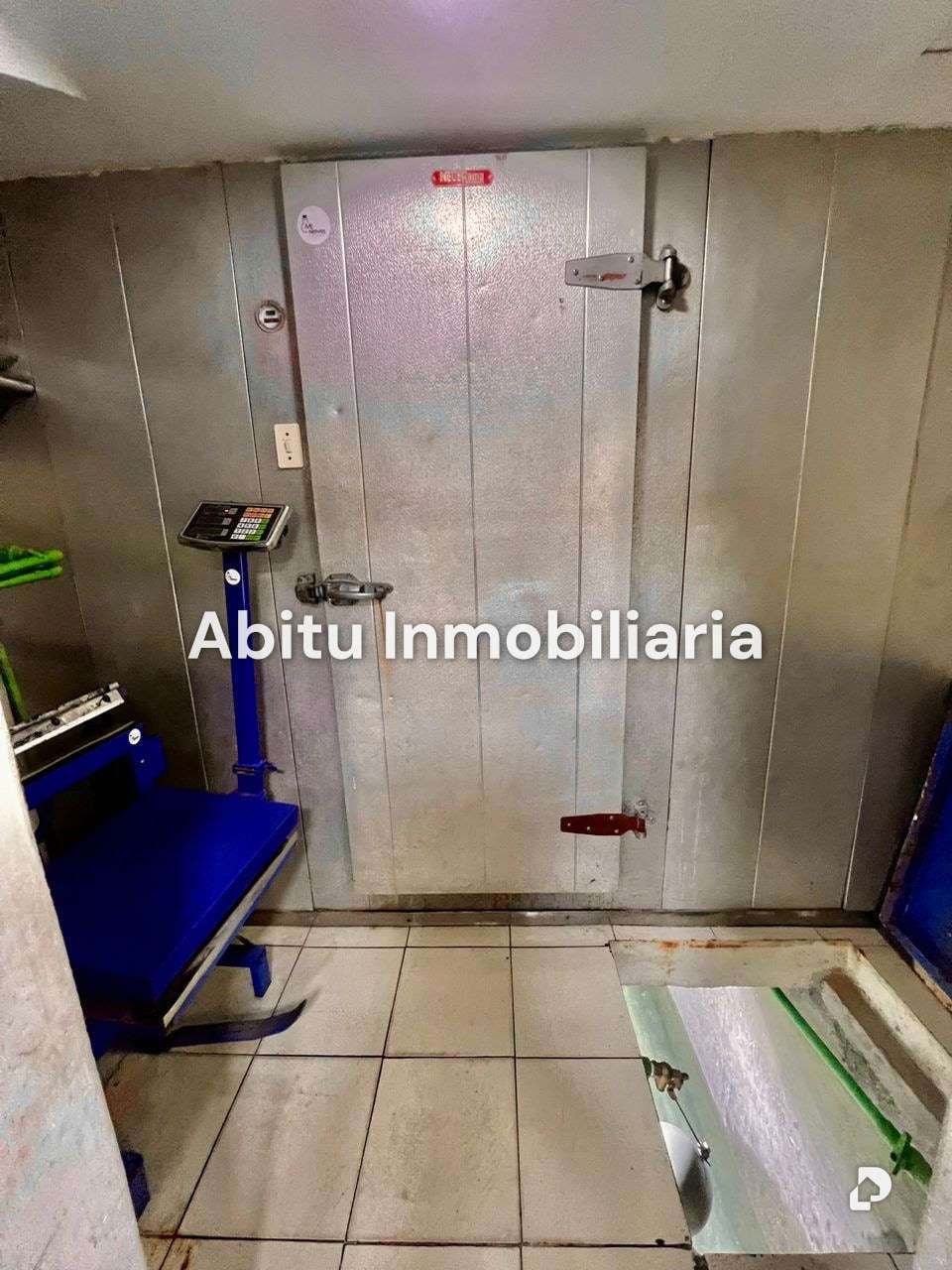Commercial space in Av. Urdaneta, Caracas – 13