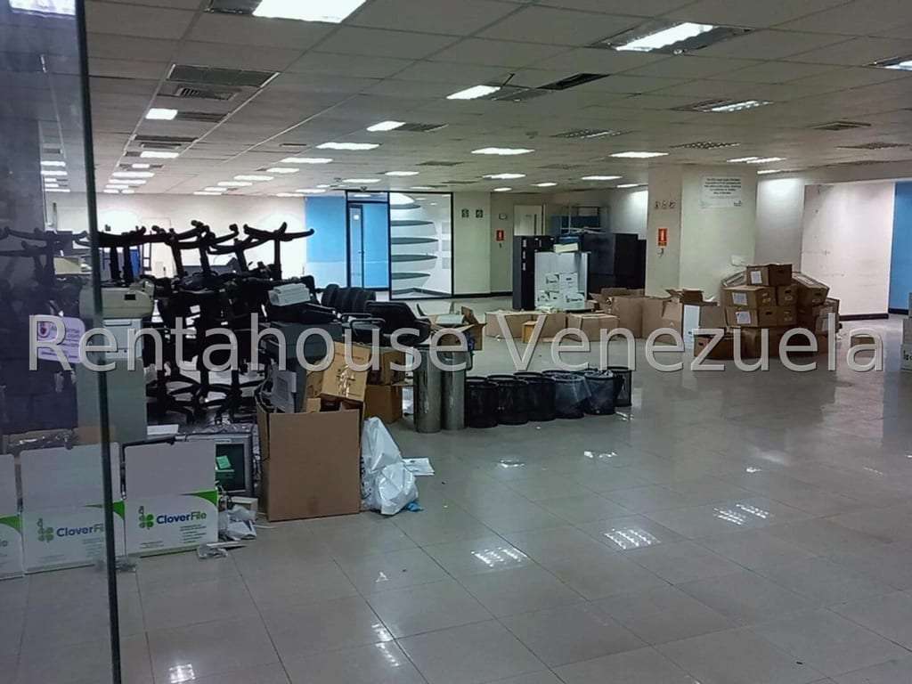 Local comercial en El Cafetal, Caracas