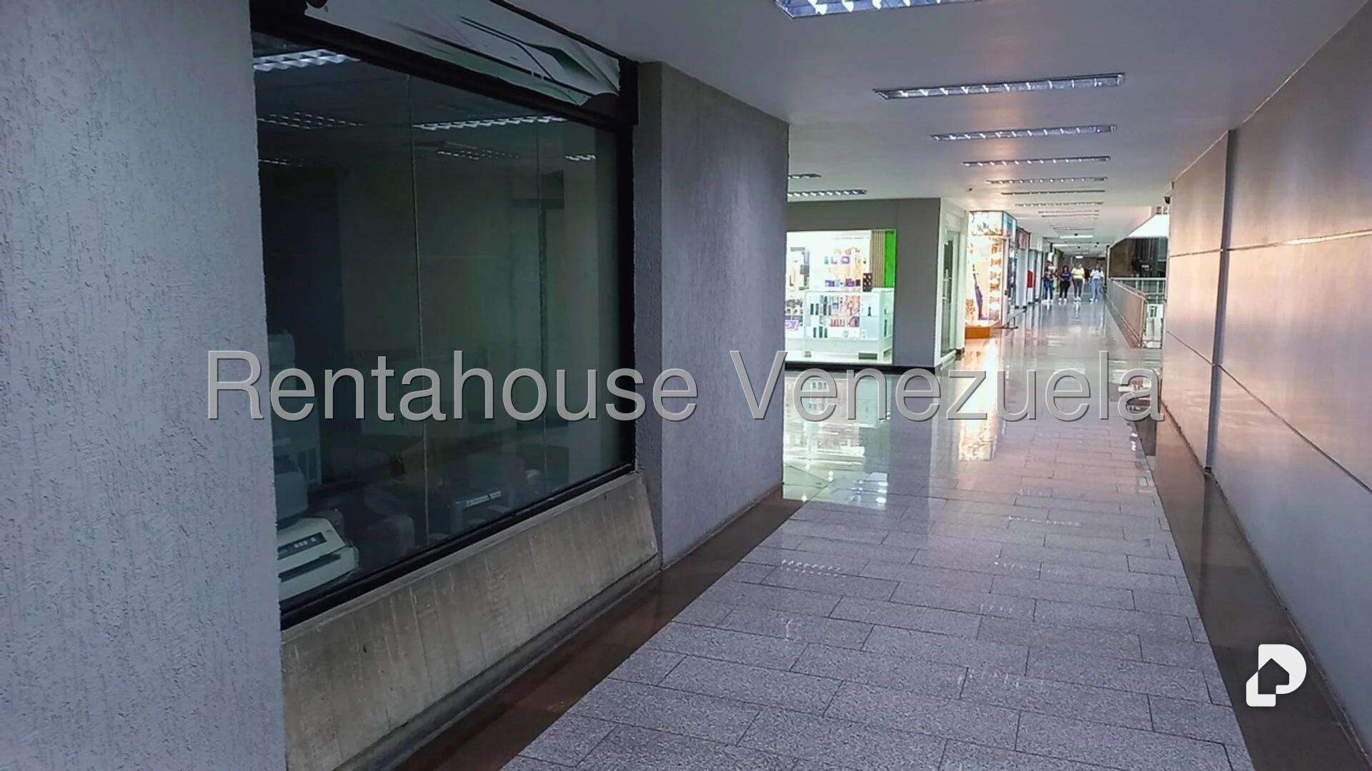 Local comercial en El Cafetal, Caracas – 2