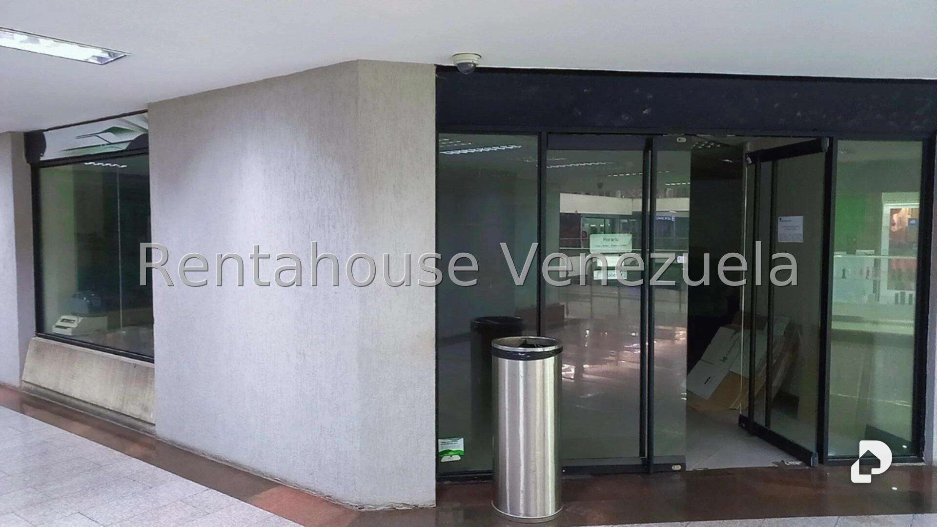 Local comercial en El Cafetal, Caracas – 17