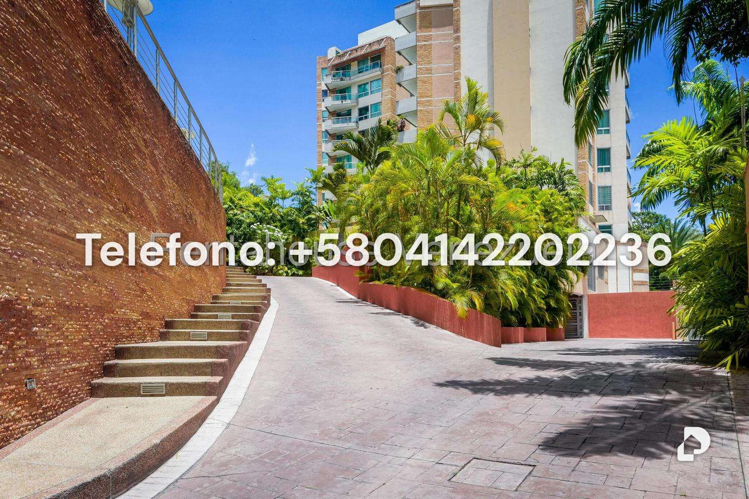 Apartamento en Las Mesetas de Santa Rosa de Lima, Caracas – 34
