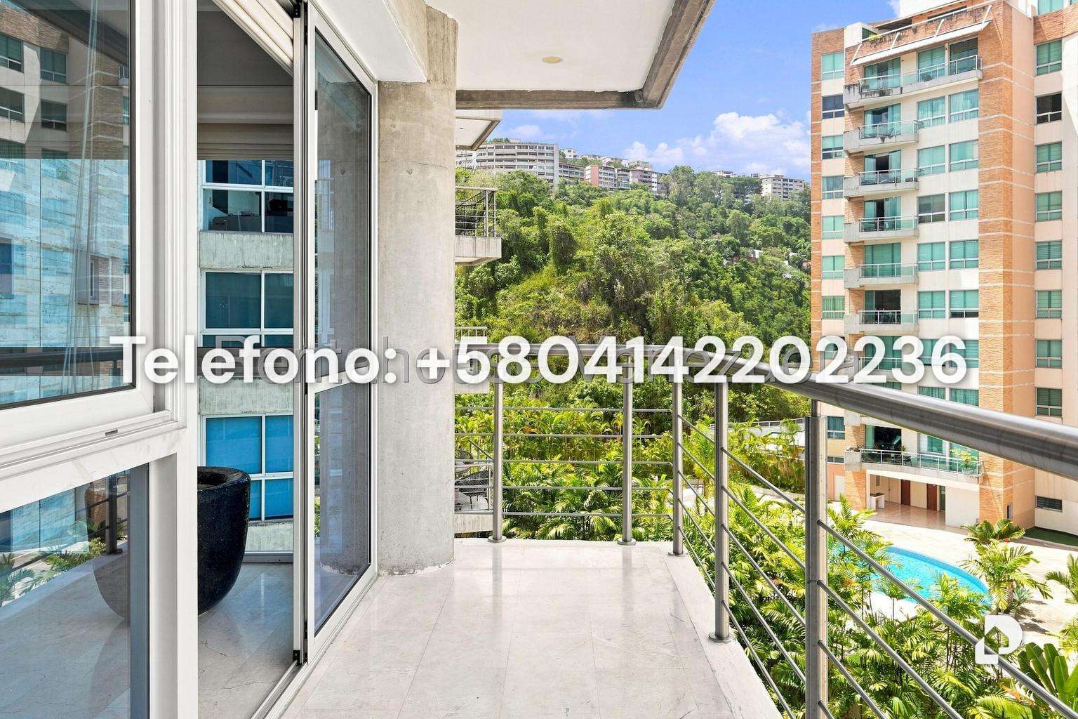 Apartamento en Las Mesetas de Santa Rosa de Lima, Caracas – 11