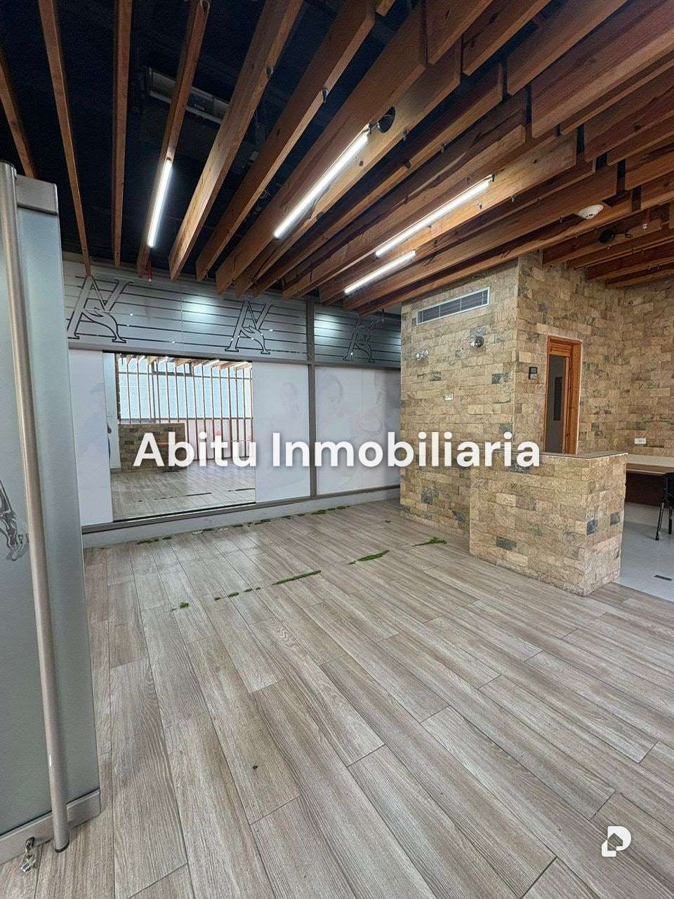 Local comercial en Macaracuay, Caracas – 5