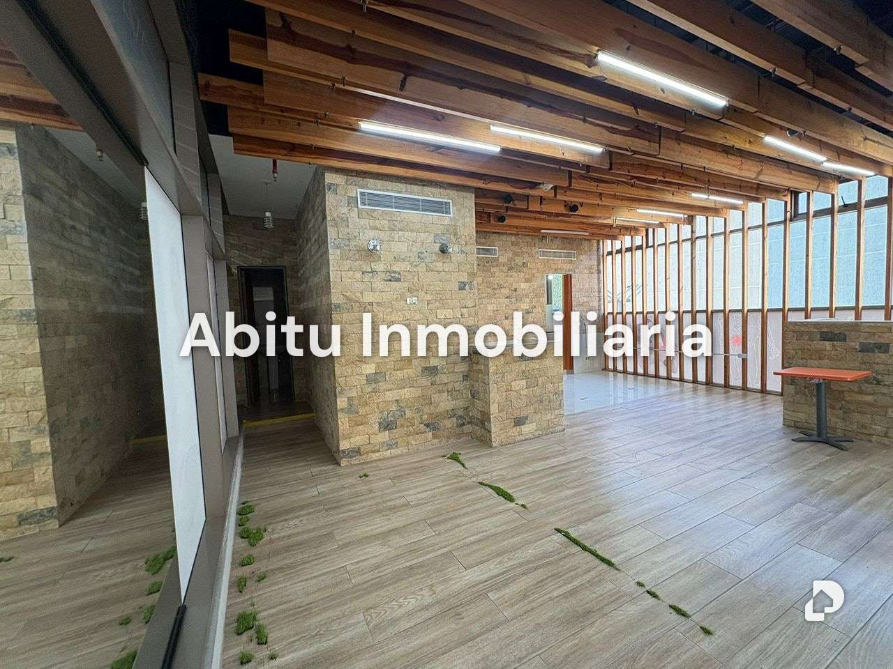Local comercial en Macaracuay, Caracas – 2