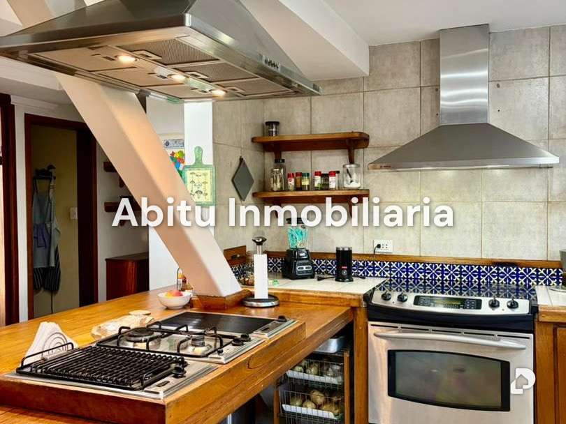 Casa en Oripoto, Caracas – 9