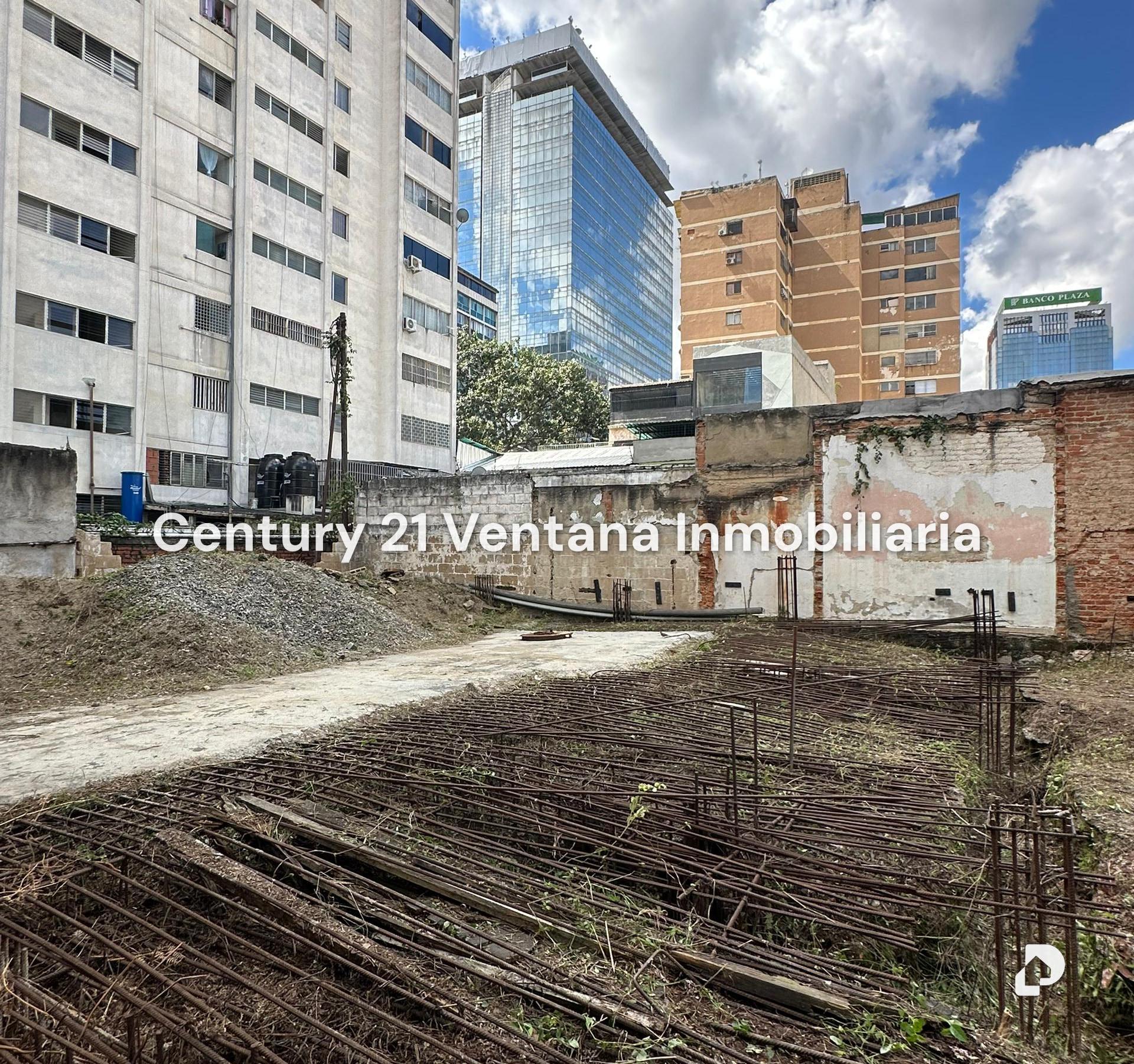 Terreno en Sabana Grande, Caracas – 2
