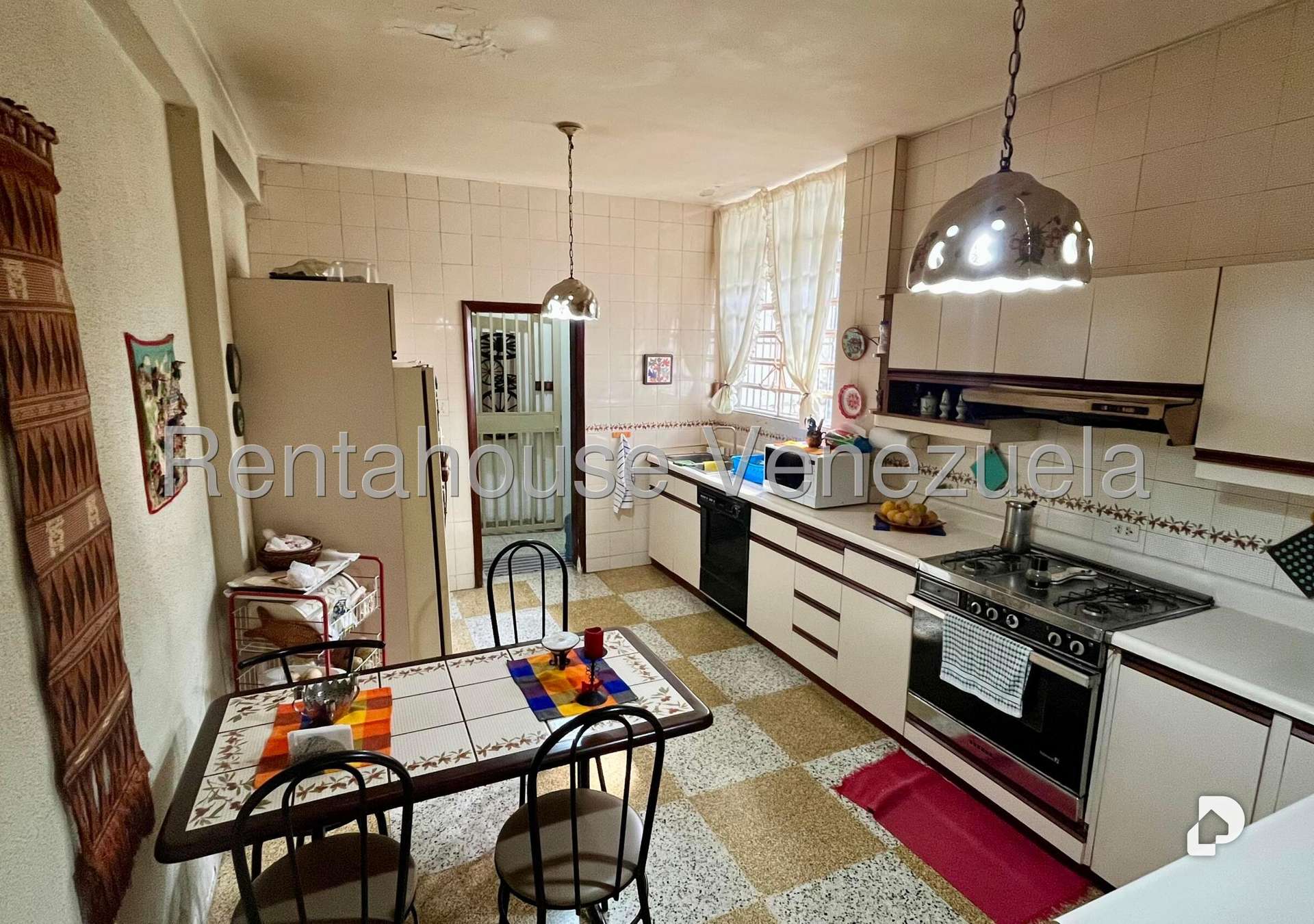Casa en Alta Florida, Caracas – 8