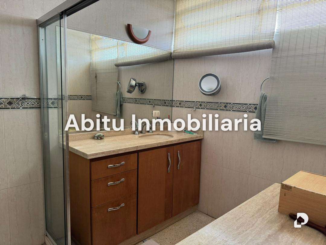 House in Las Acacias, Caracas – 22