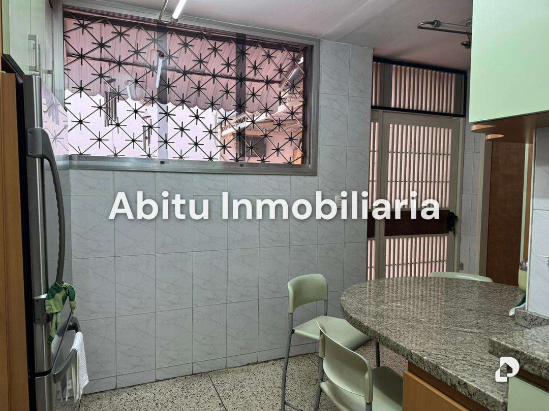 House in Las Acacias, Caracas – 13