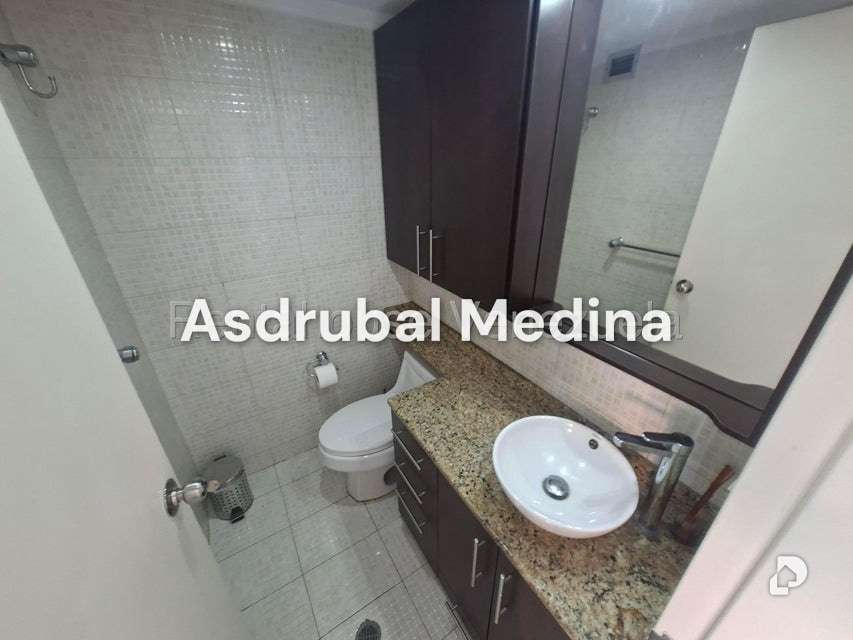 Apartamento en El Rosal, Caracas – 9