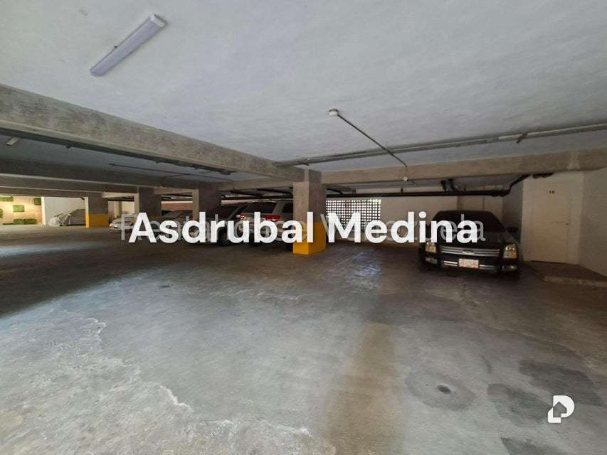 Apartamento en El Rosal, Caracas – 10