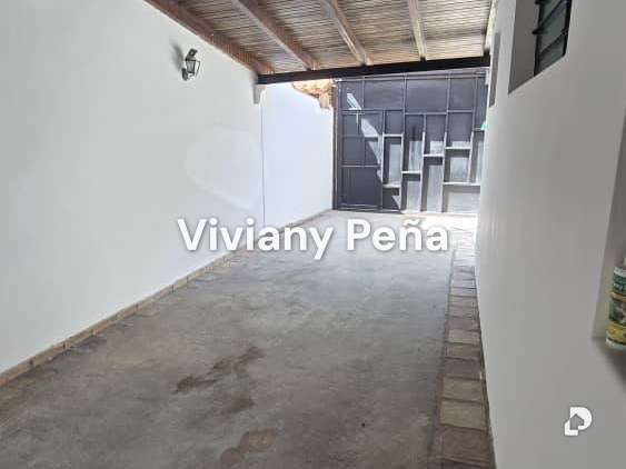 Casa en Alto Prado, Caracas – 5