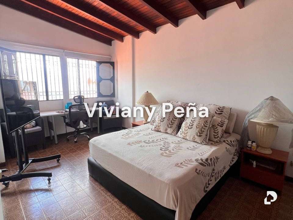 Casa en Alto Prado, Caracas – 10