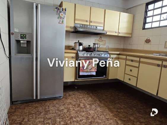 Casa en Alto Prado, Caracas – 7