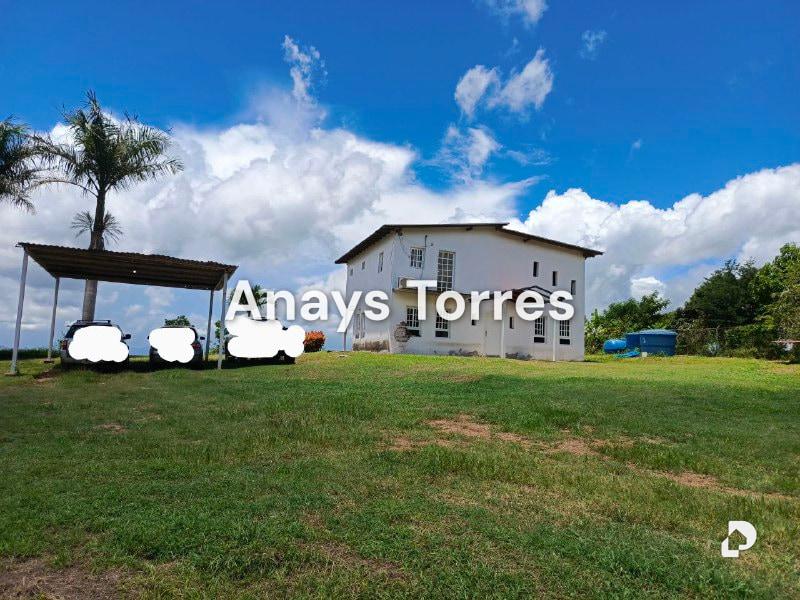 House in Los Teques, Altos Mirandinos – 1