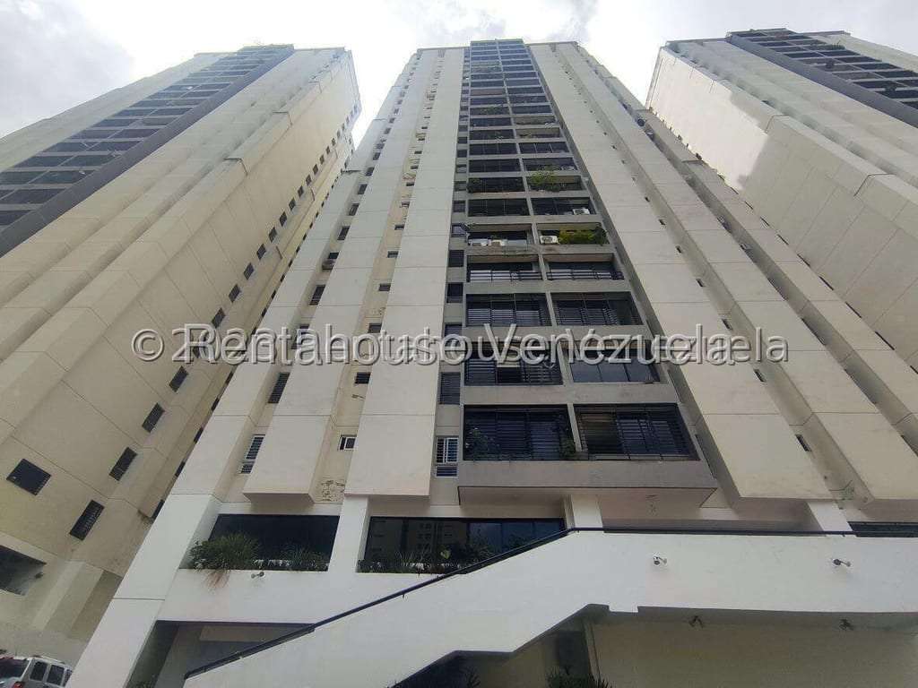 Apartment in El Cigarral, Caracas - 1