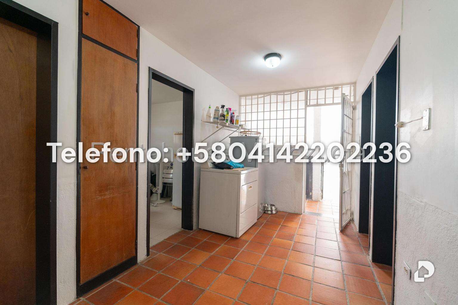 Casa en Prados del Este, Caracas – 38
