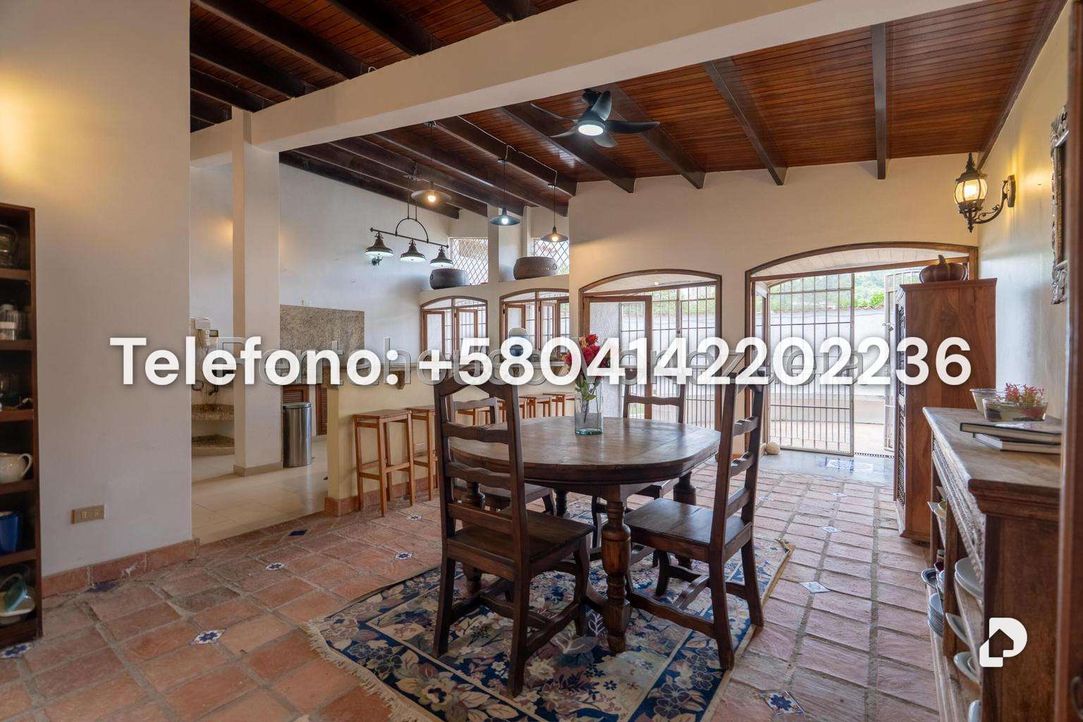 Casa en Prados del Este, Caracas – 35