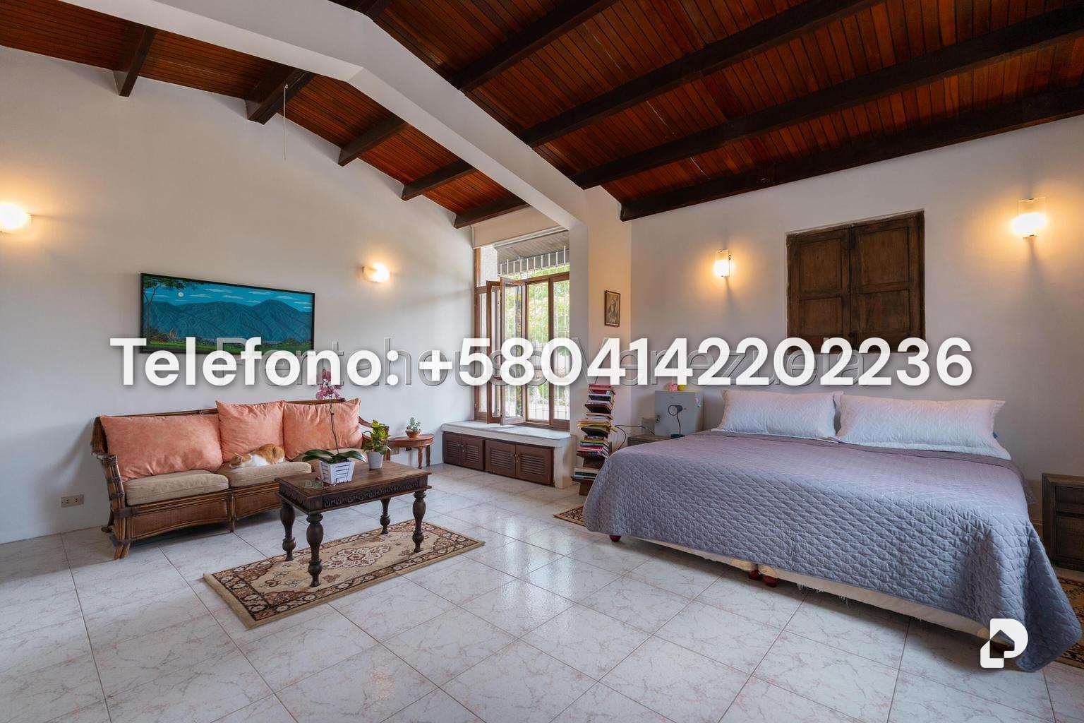 Casa en Prados del Este, Caracas – 63