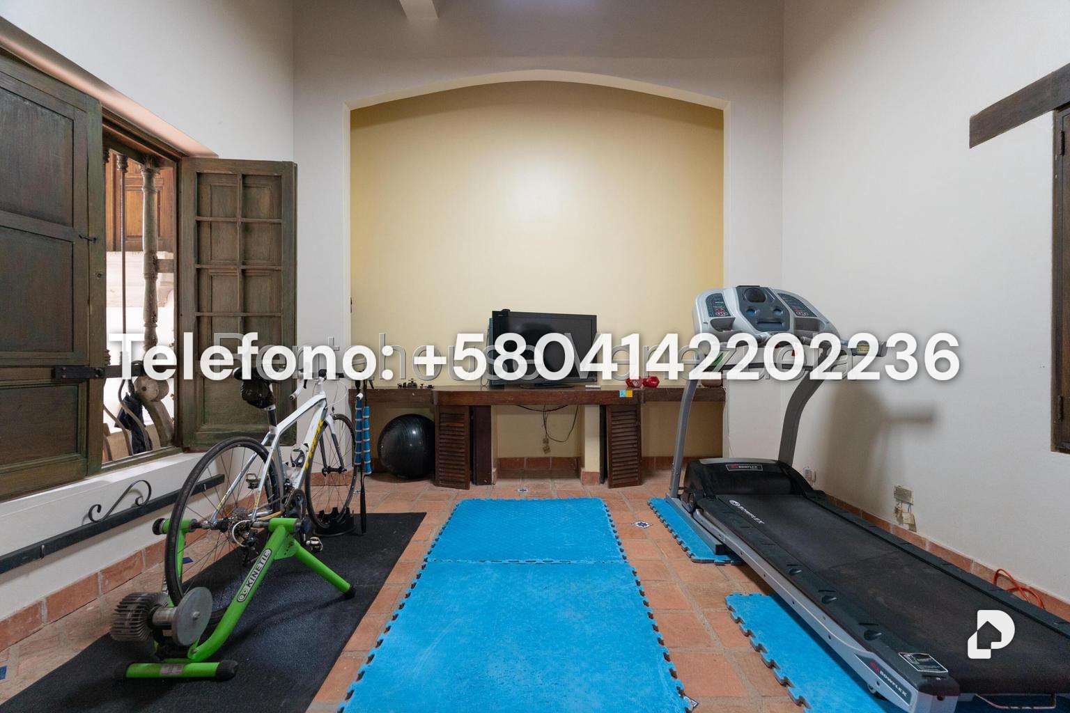 Casa en Prados del Este, Caracas – 19