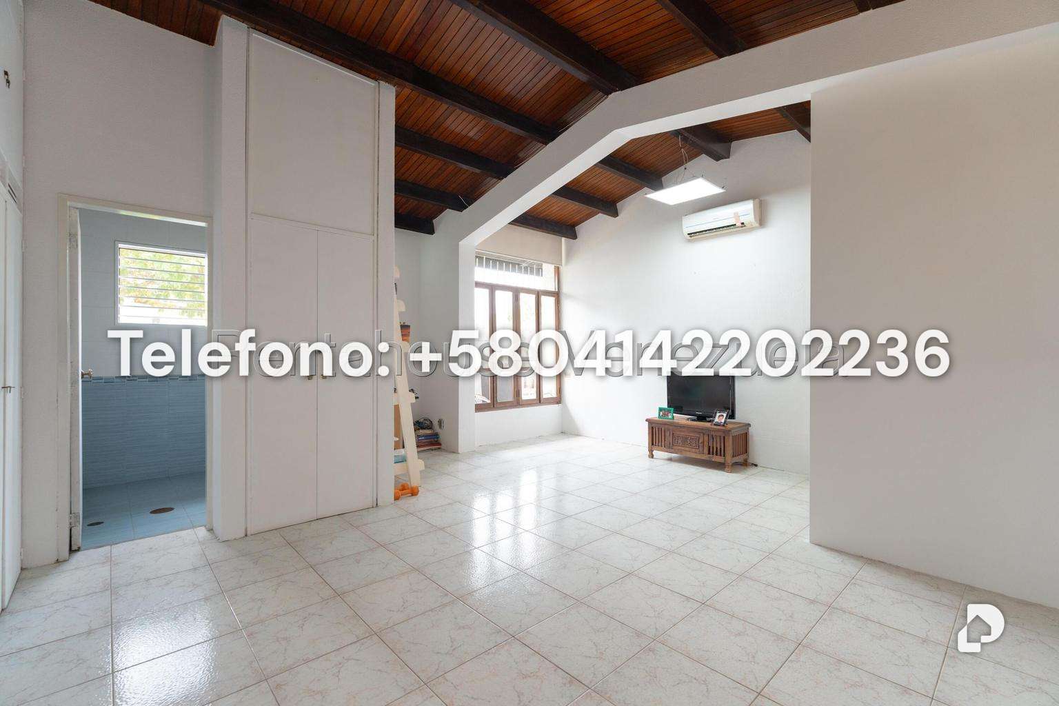 Casa en Prados del Este, Caracas – 53